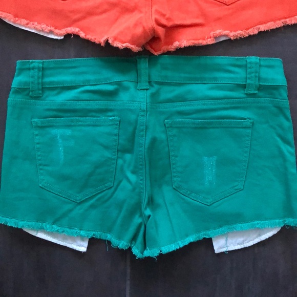 Forever 21 Booty Shorts - Picture 10 of 10